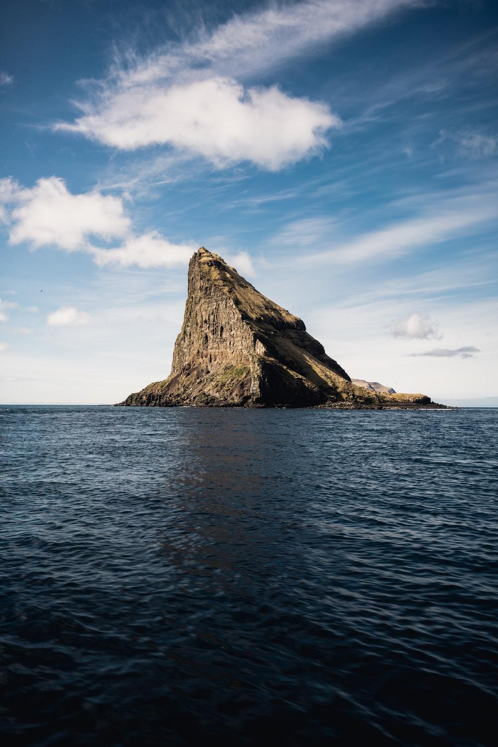 1000x1499 Mountains And Sea Picture. Download Free Image