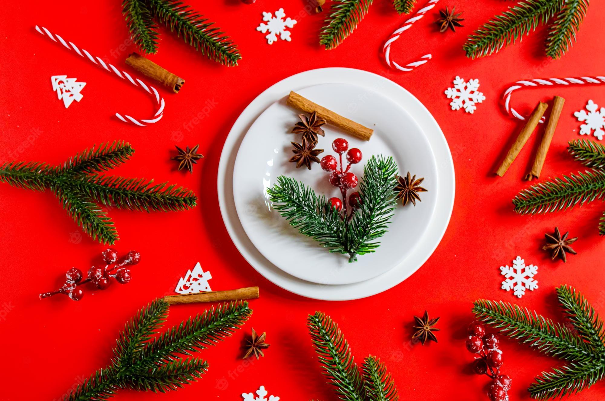 2000x1326 Premium Photo. Christmas table. holiday dinner concept. selective focus