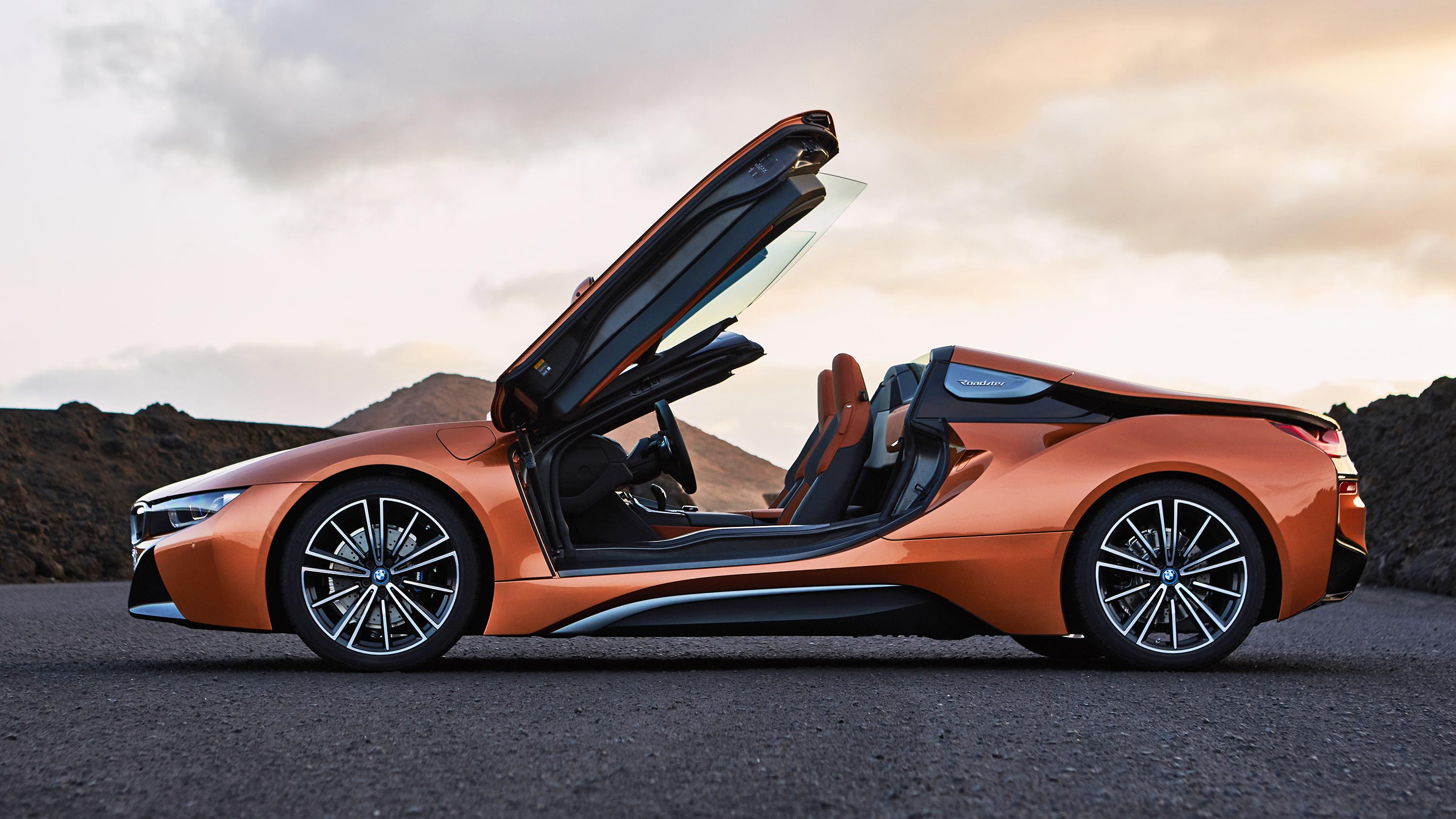 3000x1688 At last! It's the BMW i8 Roadster
