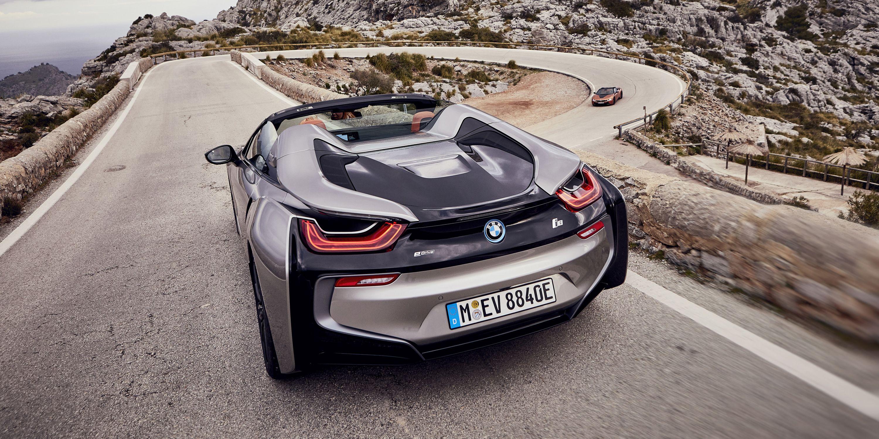 3000x1500 The Most Impressive Part of the BMW i8 Roadster Is How It's Made