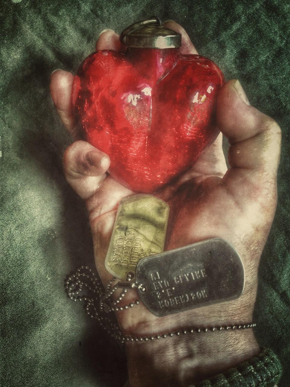960x1280 Download free photo of Heart, hand, horror, zombie, creepy