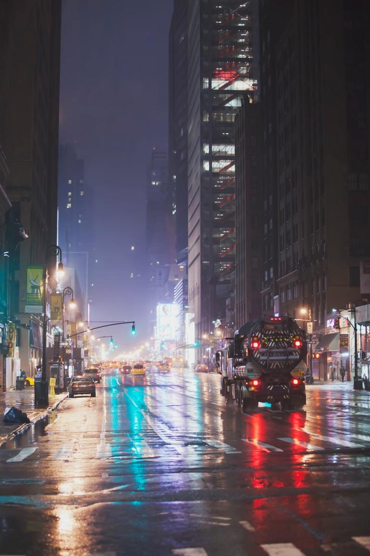 736x1104 A lovely rainy night in New York City. City aesthetic, City rain, Night scenery