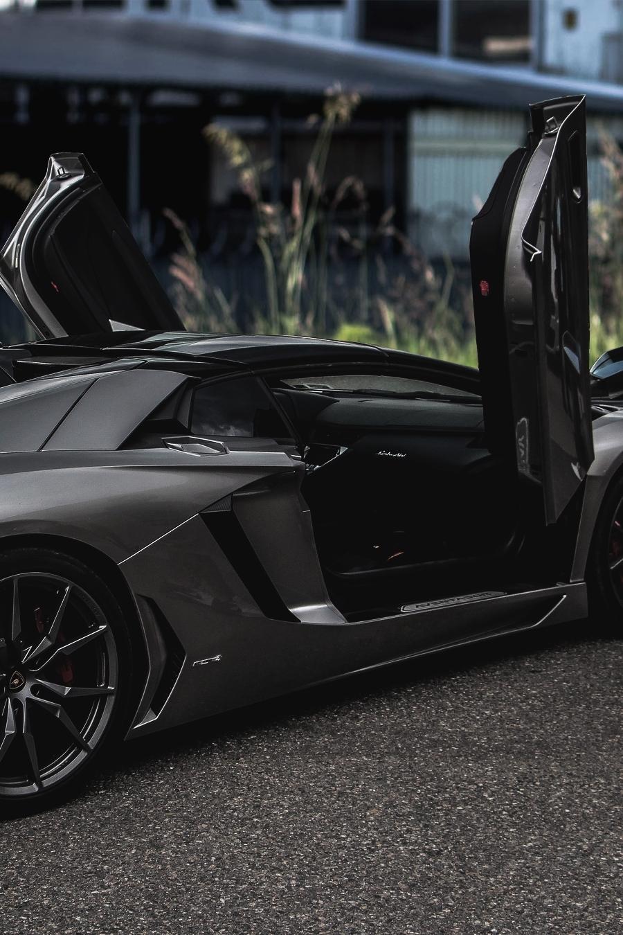 900x1350 Lamborghini Grey Aventador Open Doors Open Car Background