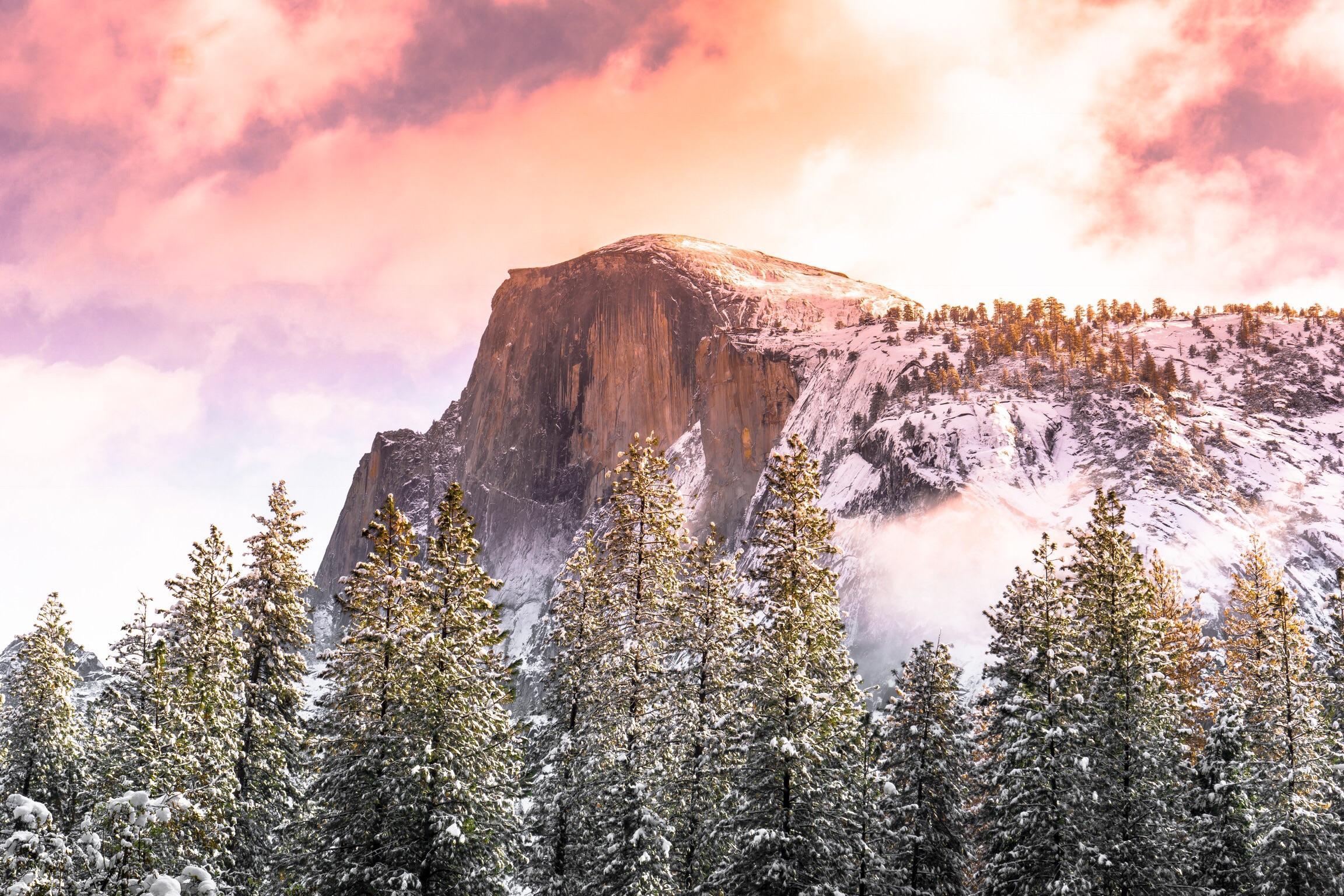 2304x1536 Reminded me of the Apple desktop wallpaper. Half Dome, Yosemite. [OC] [2460x1440]