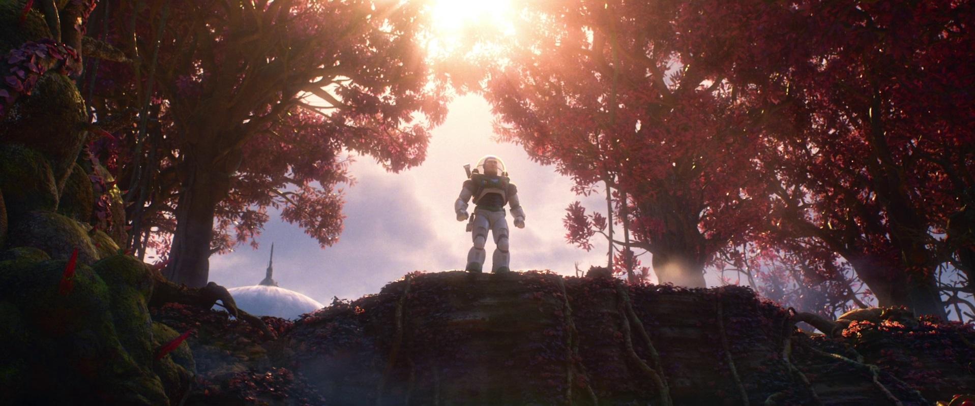 1917x799 Disney's 'Lightyear'; The New & Poster For The Origin Story Are Here