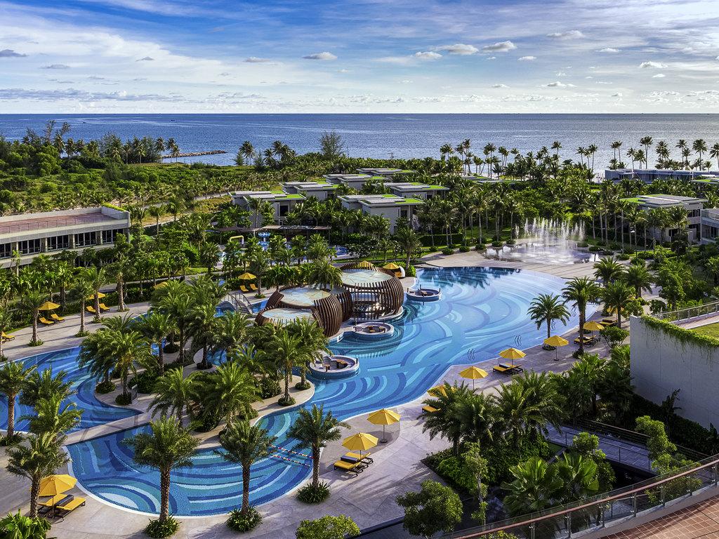 1024x768 Pullman Phu Quoc Beach Resort