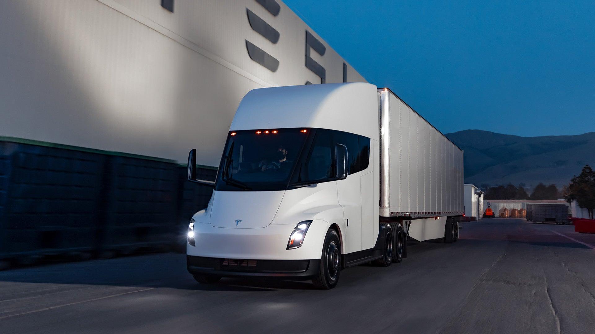 1920x1080 PepsiCo Readies for Delivery of Tesla Semis With Megacharger Installation