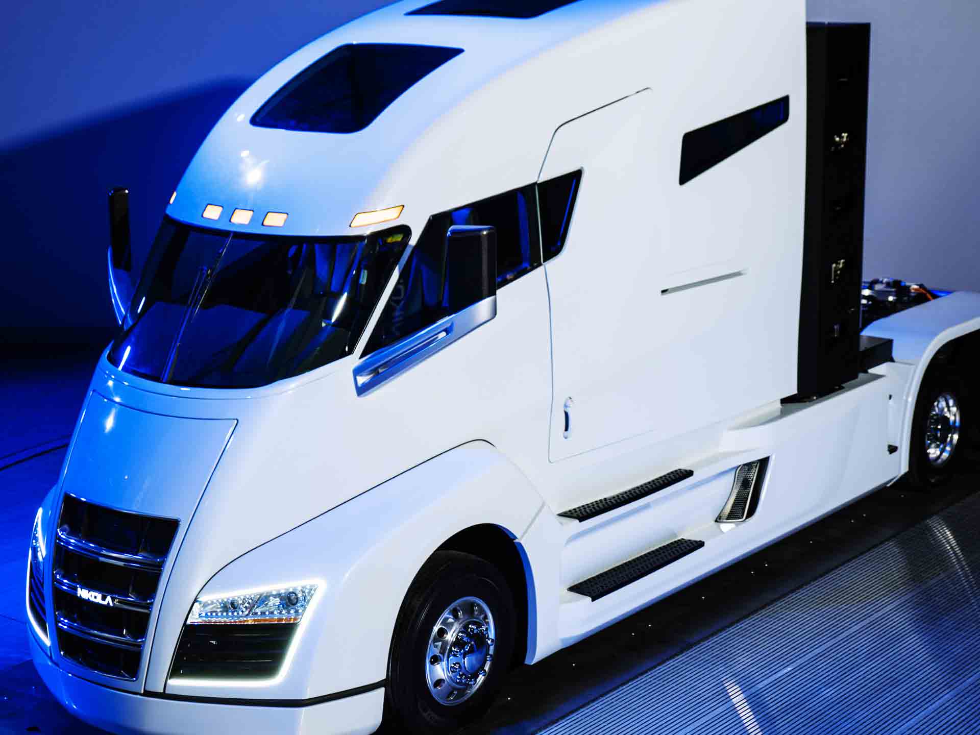 1920x1440 Nikola's Tesla Inspired Electric Truck Could Make Hydrogen Power Finally Happen