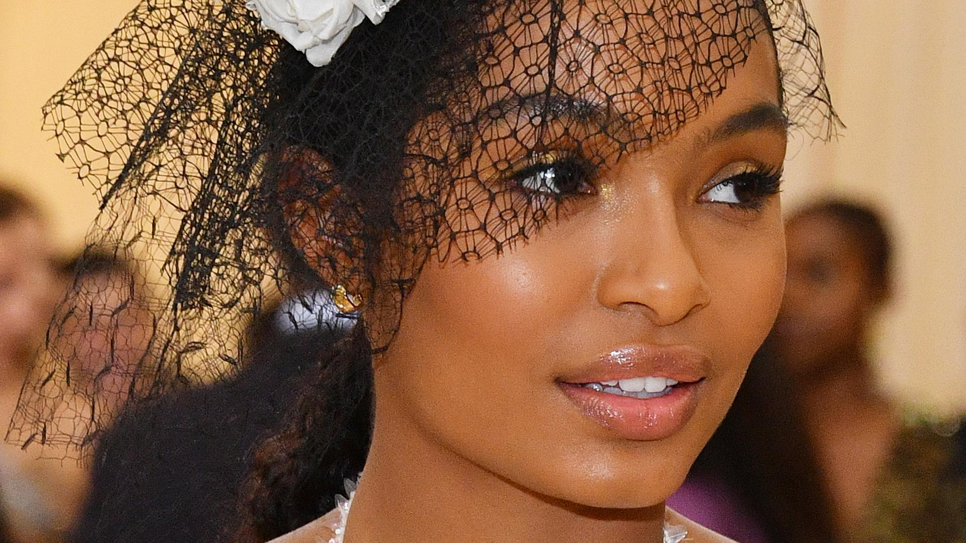 1920x1080 Yara Shahidi's Skin Glows In Makeup Free Picture