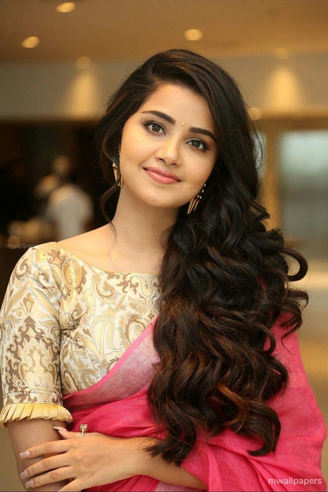 1067x1601 Anupama Parameswaran Beautiful Hd Photos 1080p Jjeeud