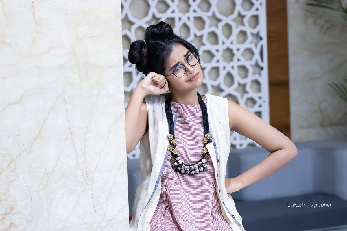 1200x800 Anupama Parameswaran HD Wallpaper Gallery