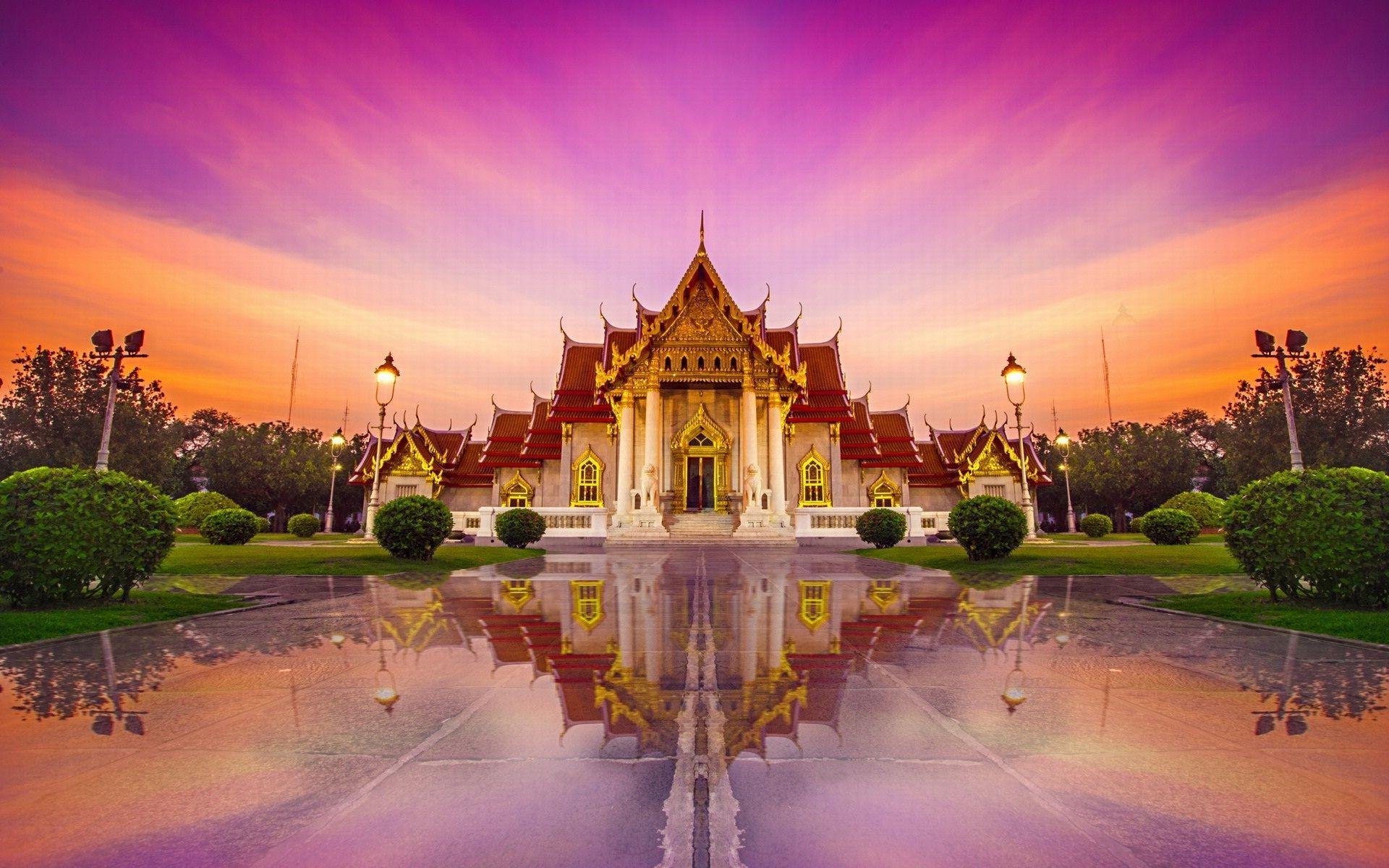 1920x1200 Old Beautiful Buildings Wallpaper