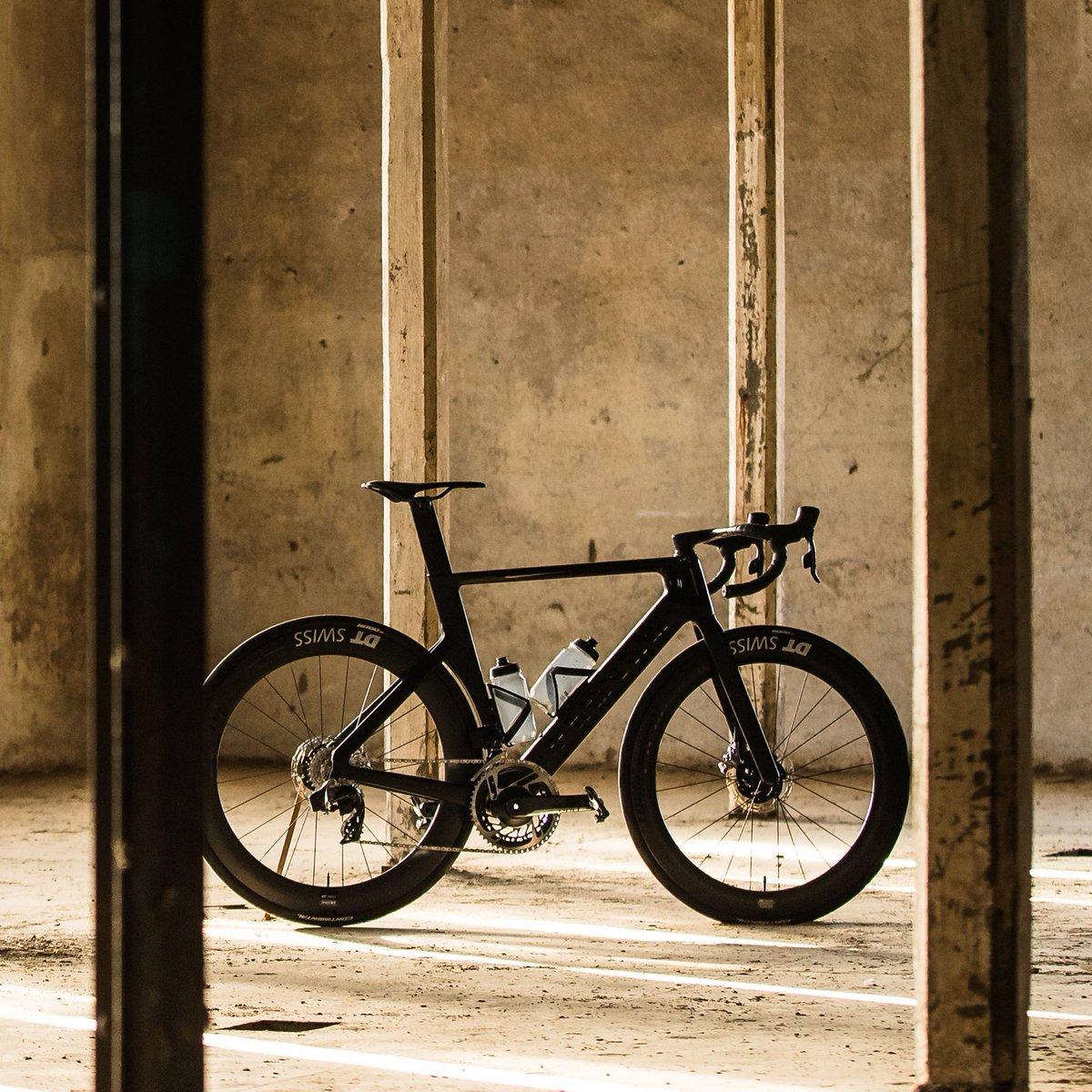 1200x1200 Canyon Bicycles Twitterren: Aeroad's innovative new cockpit features full integration, seamless width and height adjustability, and is travel compatible. The CP0018 is faster to ride, to build up, pack down, and to