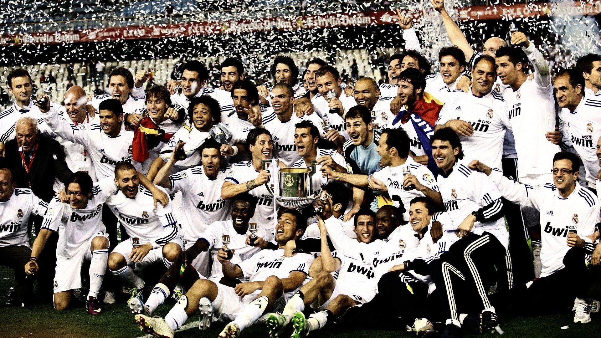 1920x1080 Download Wallpaper 1920x1080 real madrid, football club, team, cup, award Full HD 1080p HD Backgro. Real madrid wallpaper, Madrid wallpaper, Madrid football club