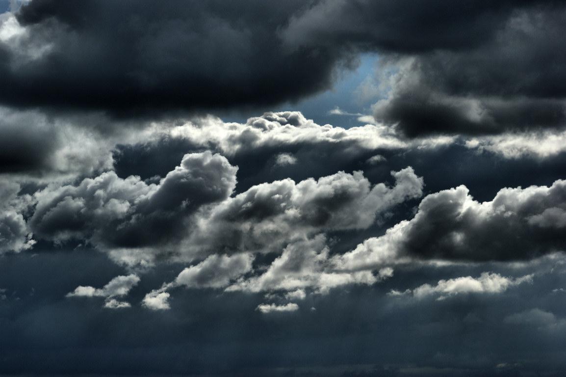 1154x768 Dark Clouds Wallpaper