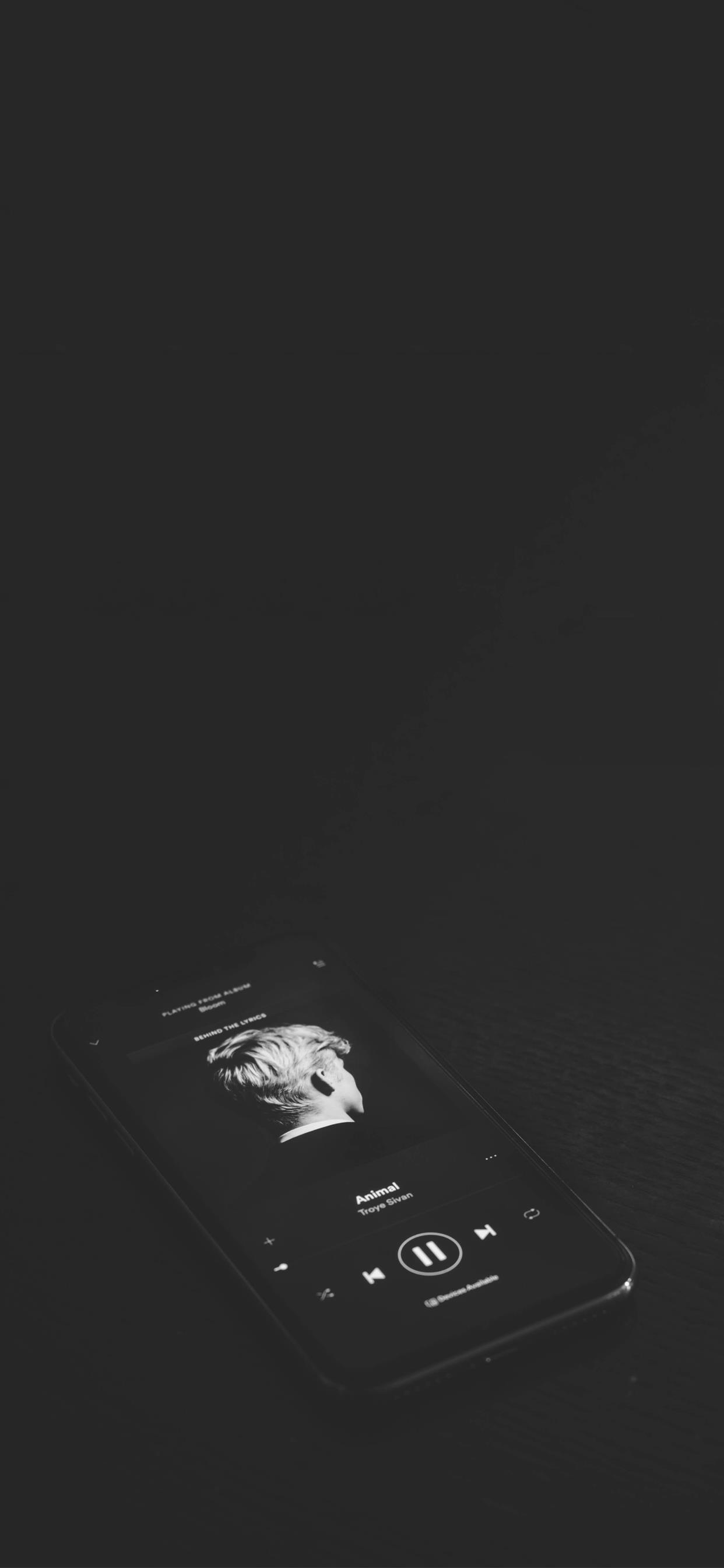 1242x2688 Featured Mobile Wallpaper Issue 86: A set of wallpaper that are so dark as to have no friends
