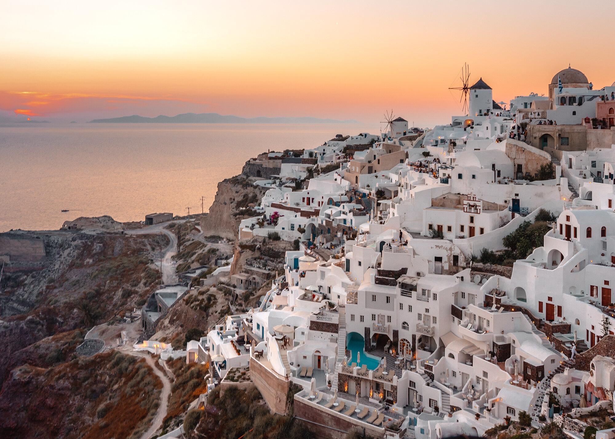 2000x1429 Santorini's Most Instragrammable Spot