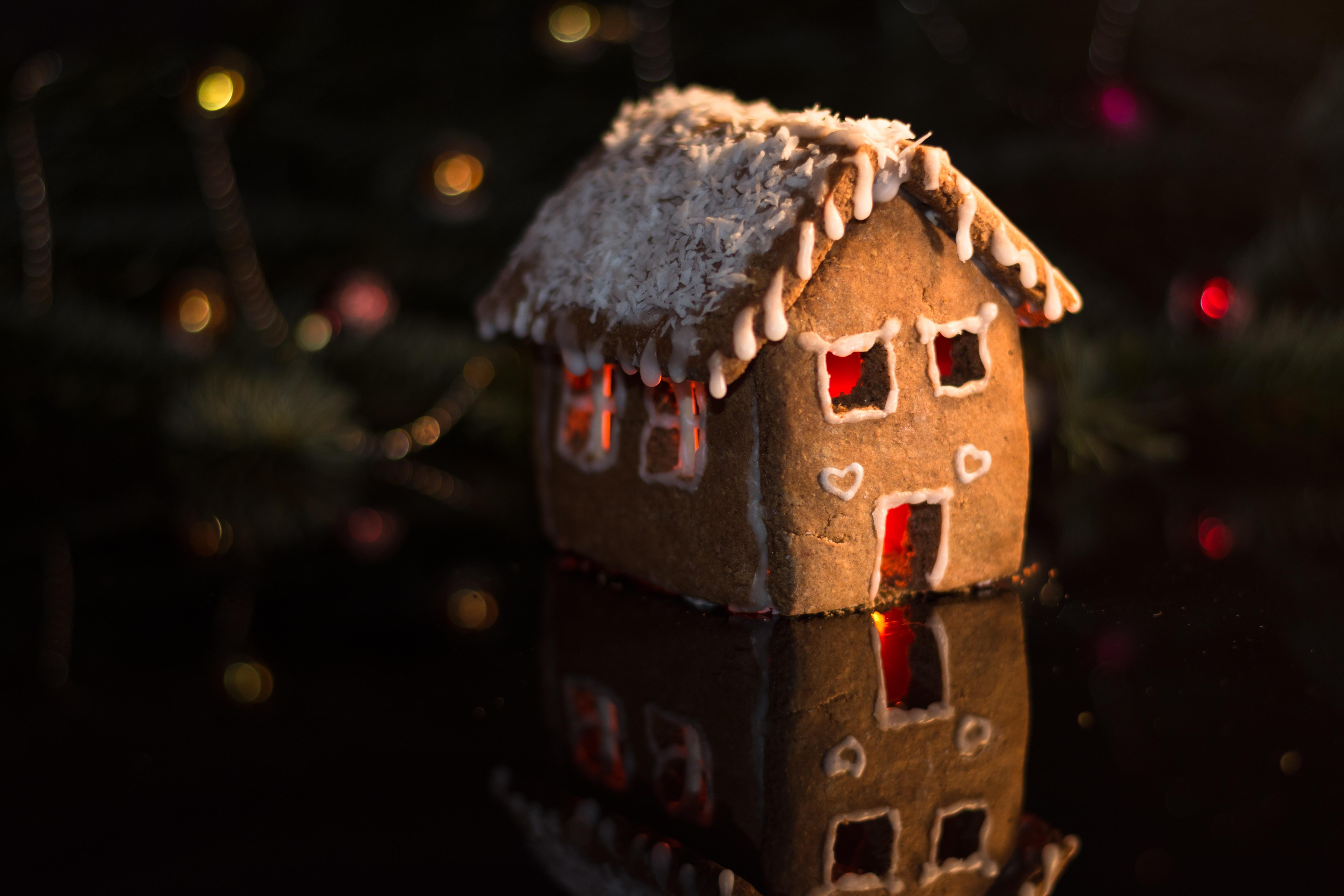 Gingerbread House Desktop Wallpapers - Top Free Gingerbread House