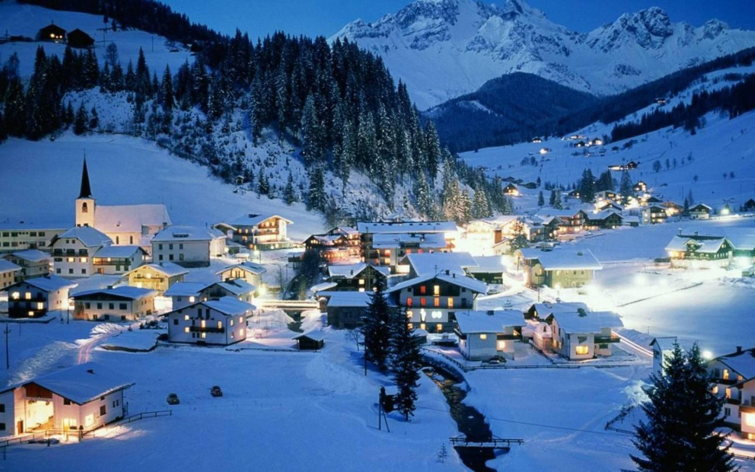 2560x1600 Beautiful Alpine Village At Night Village At Night