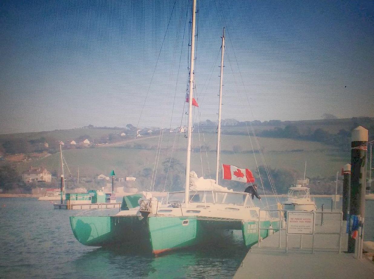 1236x921 houseboat photo courtesy trimaran