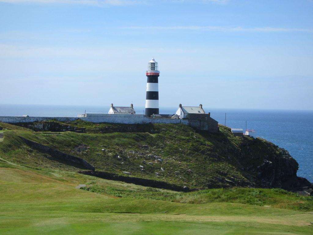 1024x768 Old Head of Kinsale Lighthouse, Kinsale. County Cork 1853 > a stunning lighthouse & one of Ireland's most prestigious golf courses