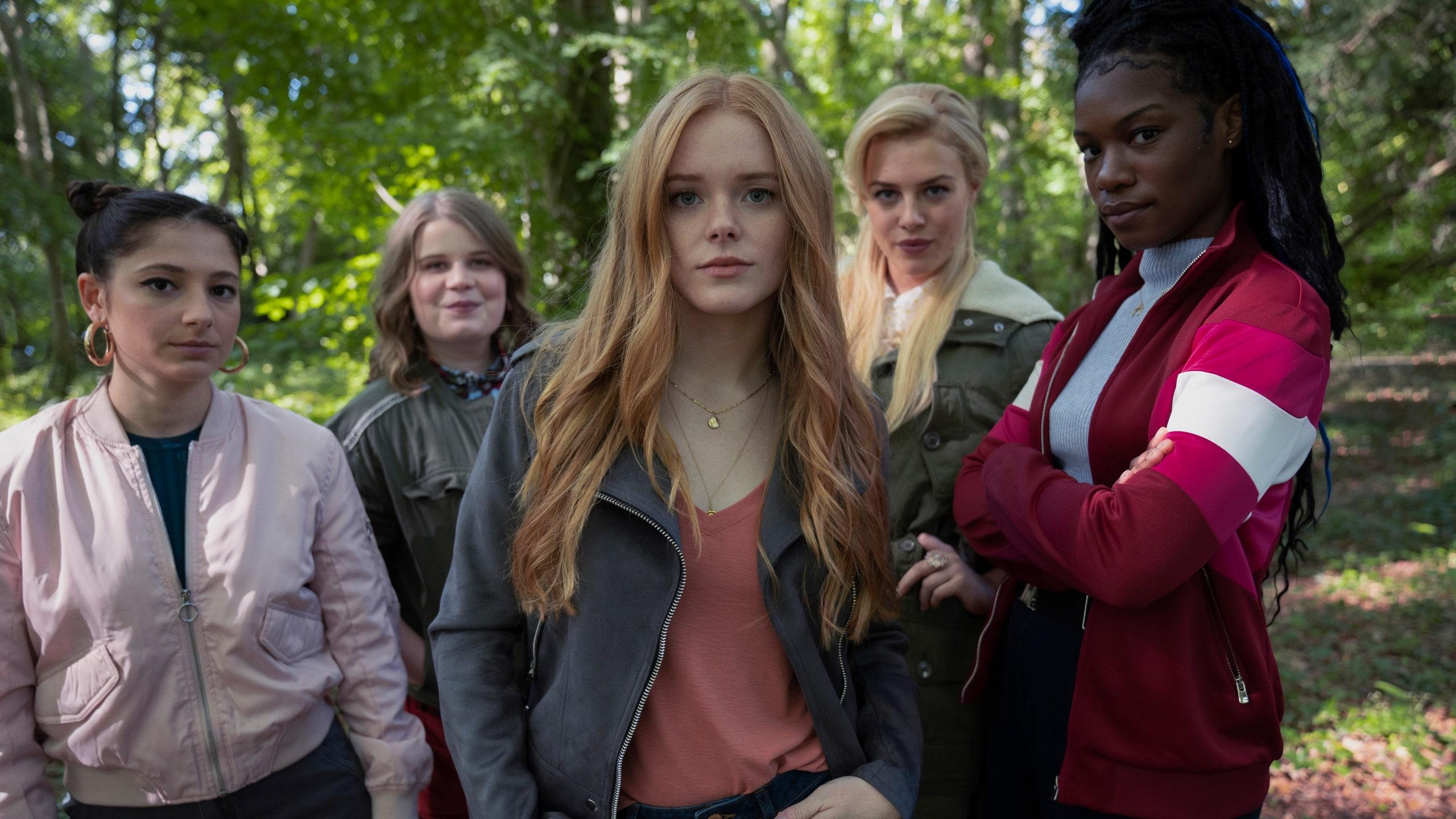 2560x1440 Netflix's “Fate: The Winx Saga” Whitewashes Original and Loses Its Impact