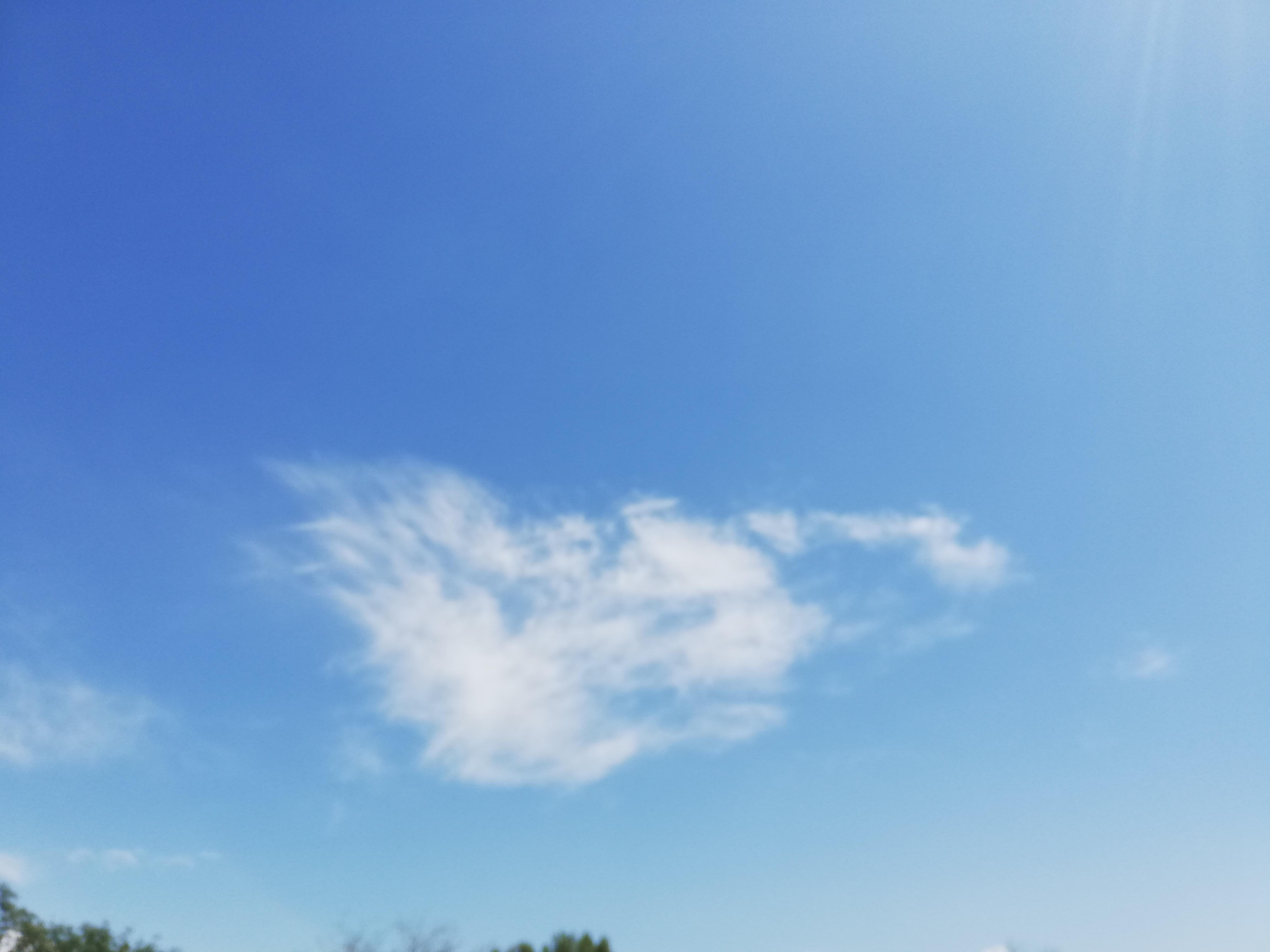 4608x3456 Beautiful Blue Sky Wallpaper for Background
