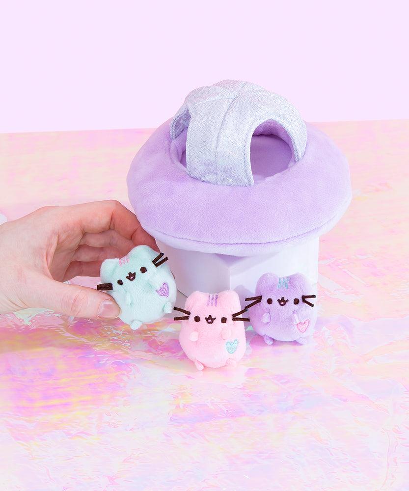 833x1000 Pastel Pusheen UFO Collector Set