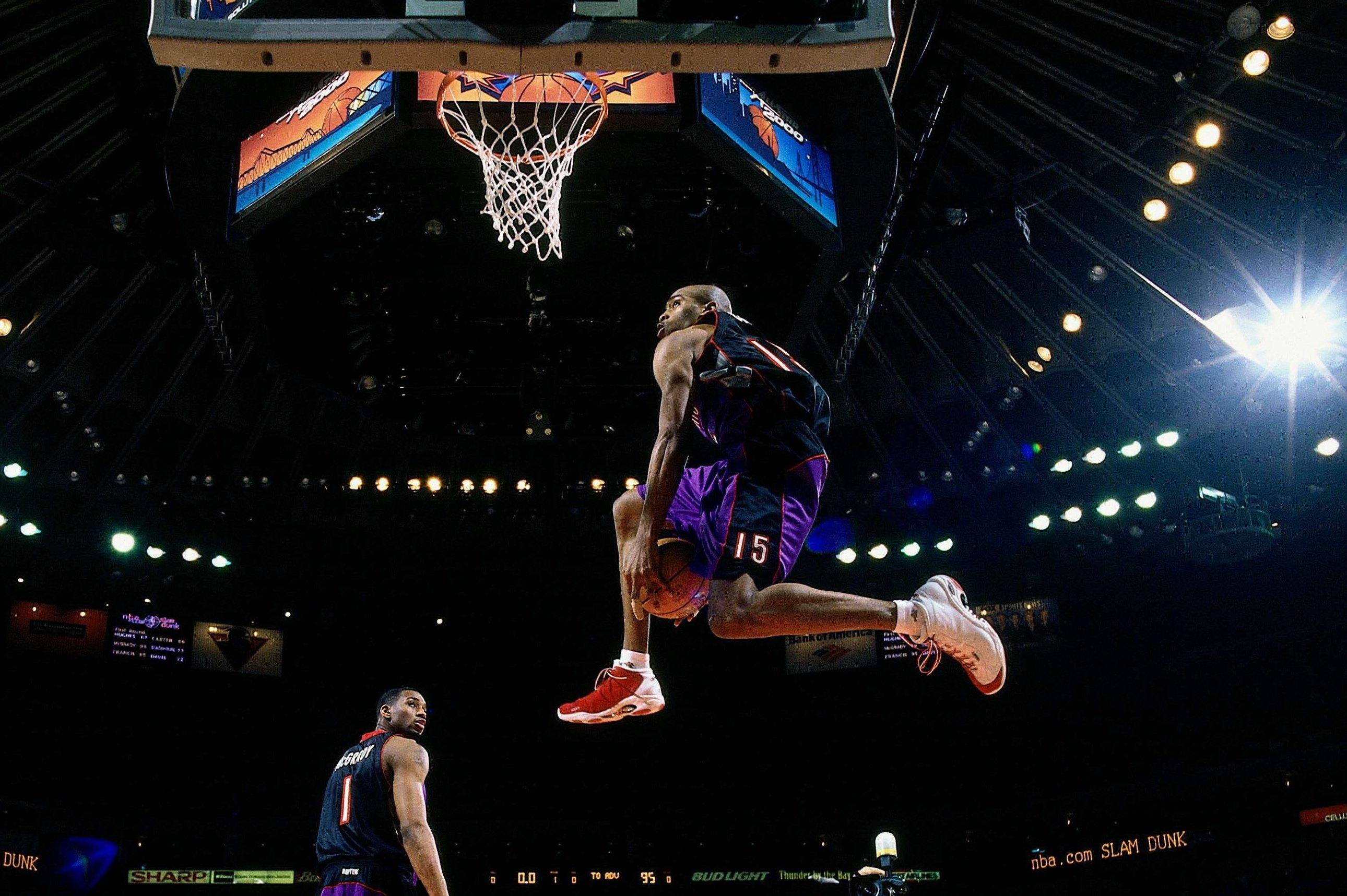2580x1717 Vince Carter Was Impressed with the Dunk Contest, Told Zach LaVine 'Great Show'. News, Scores, Highlights, Stats, and Rumors