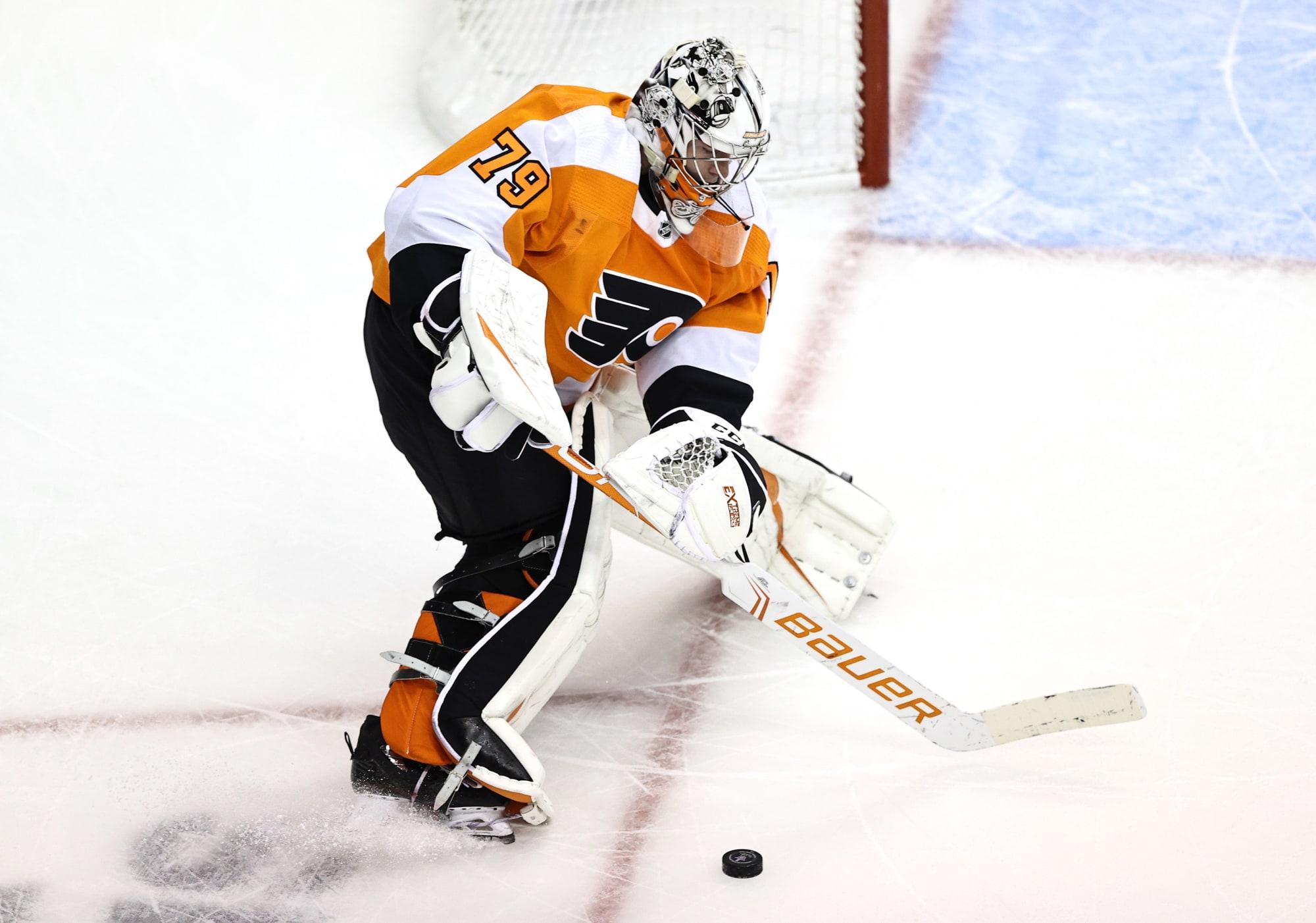 2000x1402 Philadelphia Flyers: Carter Hart strong in series opening victory