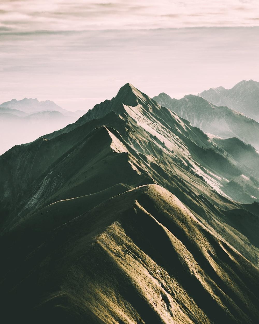 1000x1250 Mountain Peak Picture [Stunning!]. Download Free Image