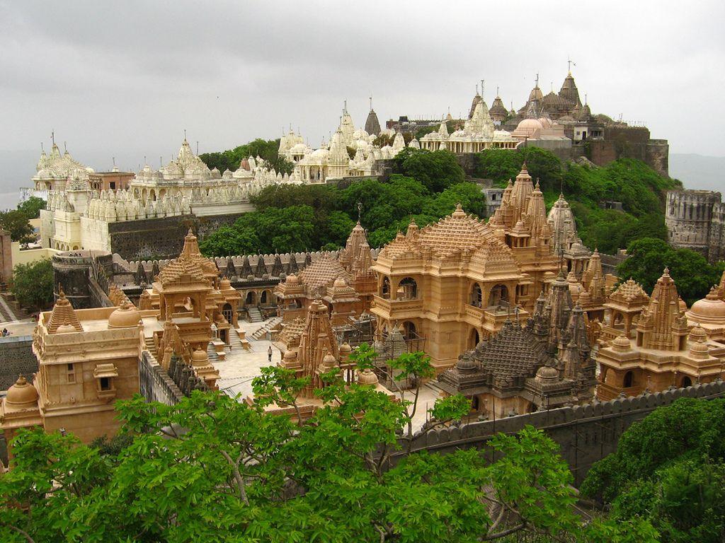 1024x768 Palitana Jain Temples. Jain temple, Temple india, Hindu temple