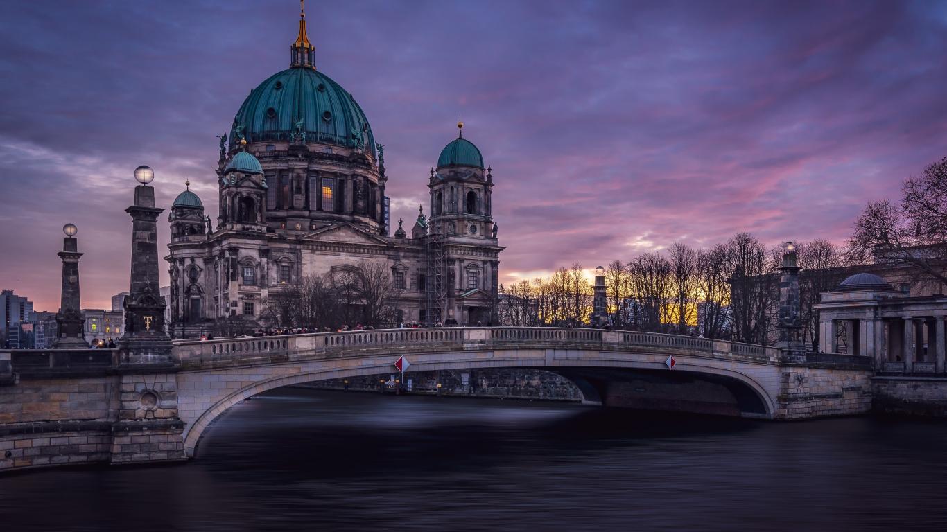 1366x768 Download bridge of city, germany 1366x768 wallpaper, tablet, laptop, 1366x768 HD image, background, 26343