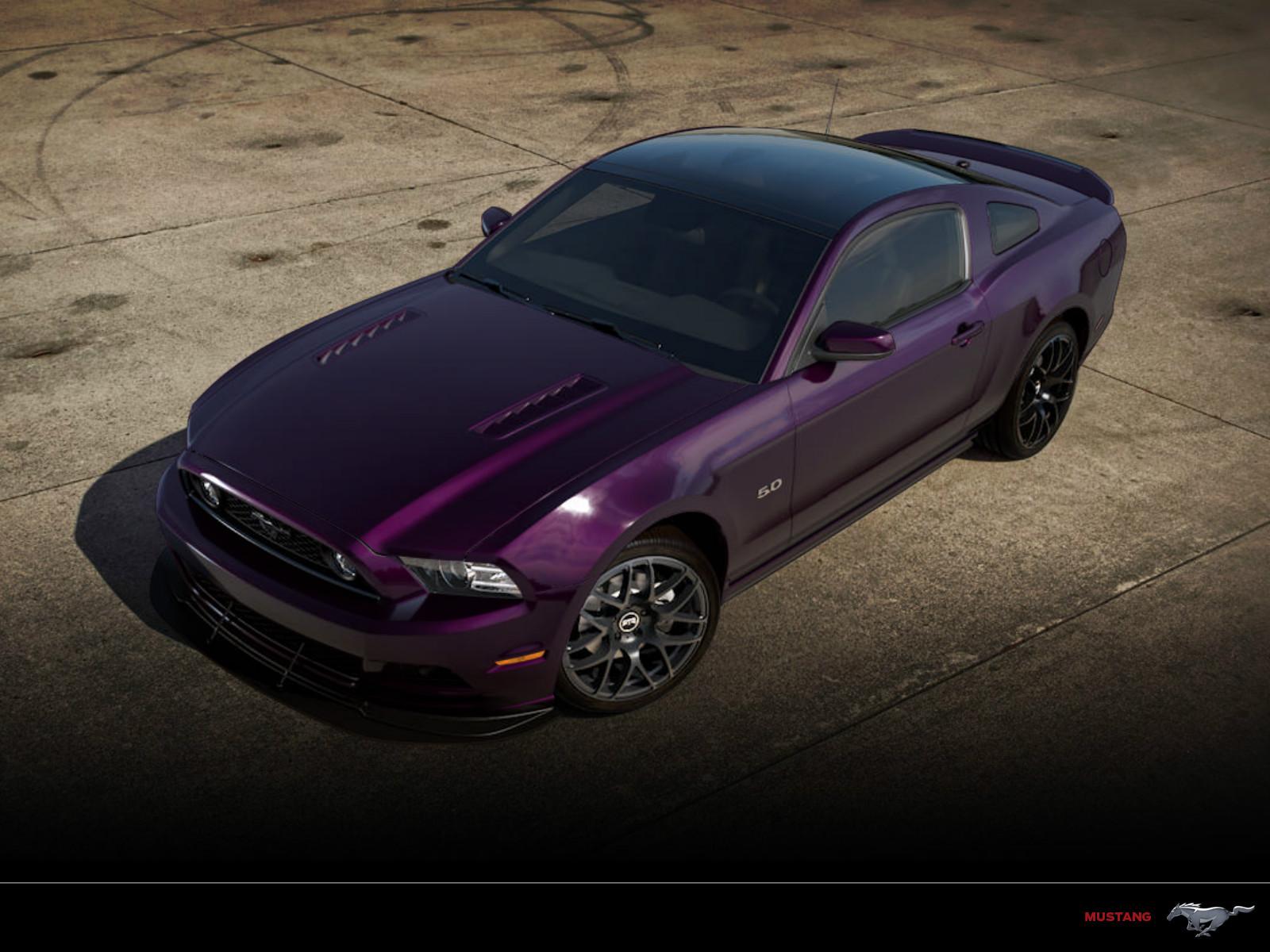 1600x1200 Deep Violet 1997 Ford Mustang