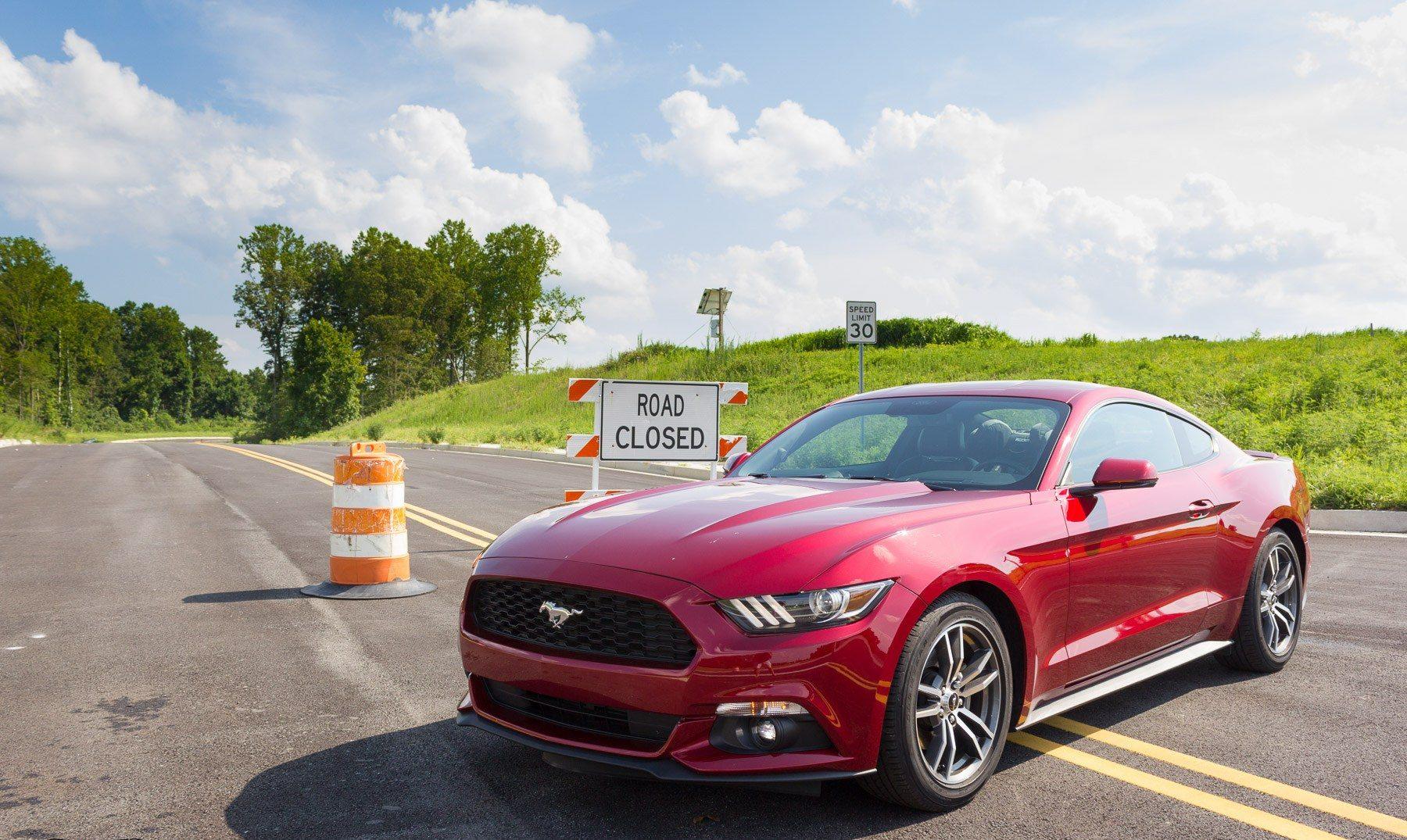 1800x1075 Ford Mustang Wallpaper