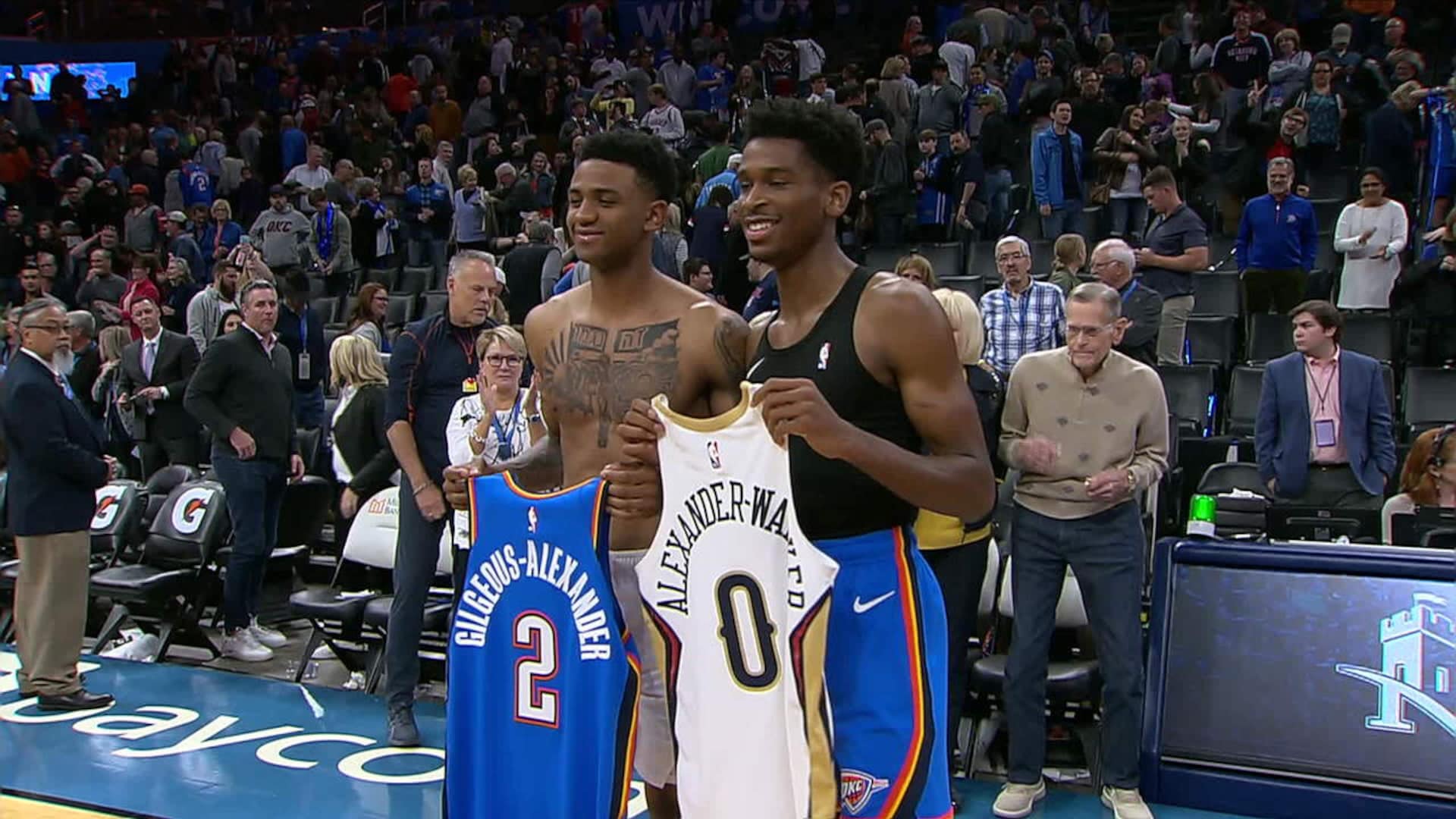 1920x1080 Family Matters: Shai Gilgeous Alexander Swaps Jerseys With Nickeil Alexander Walker