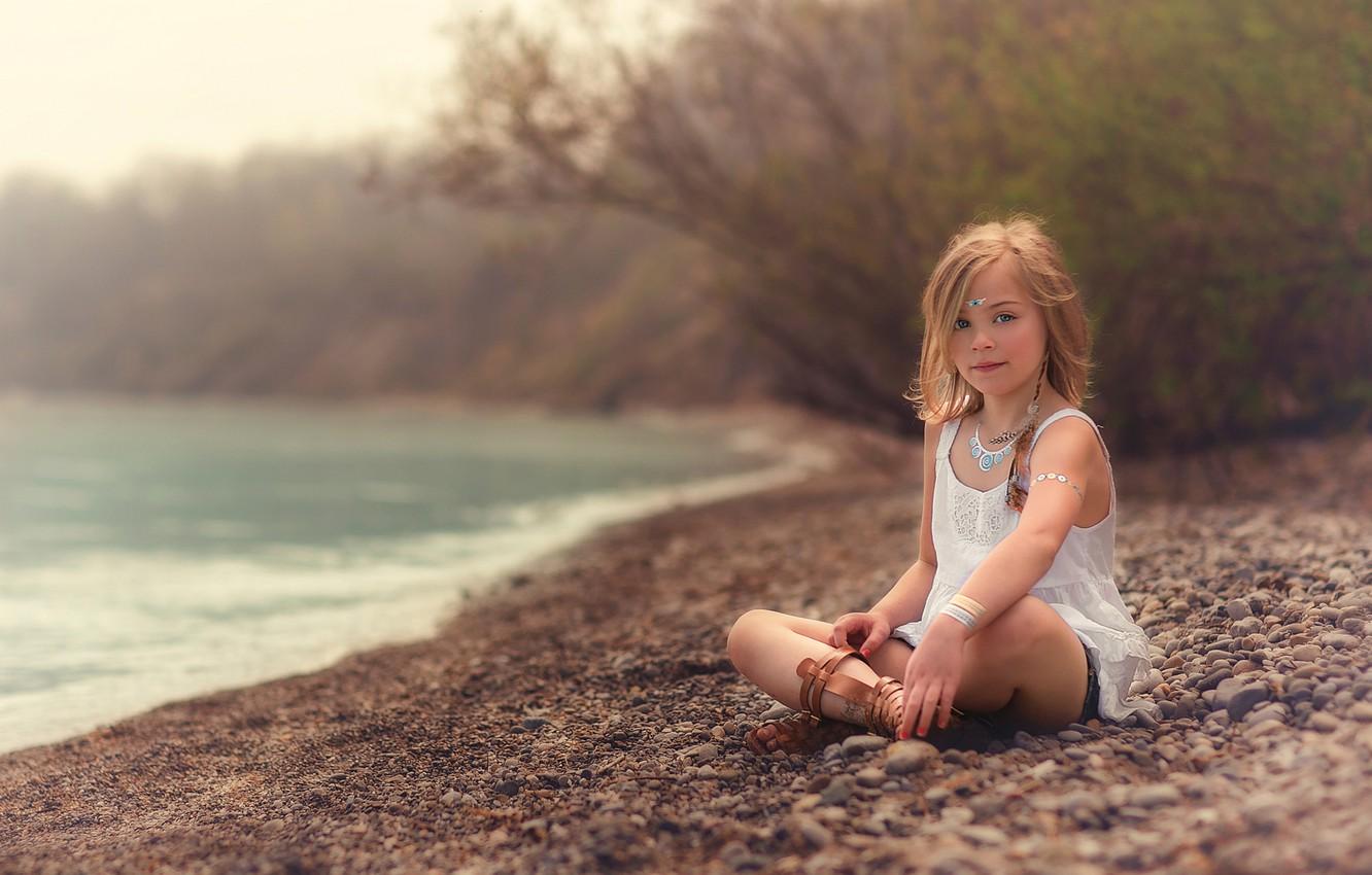1332x850 Wallpaper shore, girl, the beauty, Beach, Lorna Oxenham image for desktop, section стиль