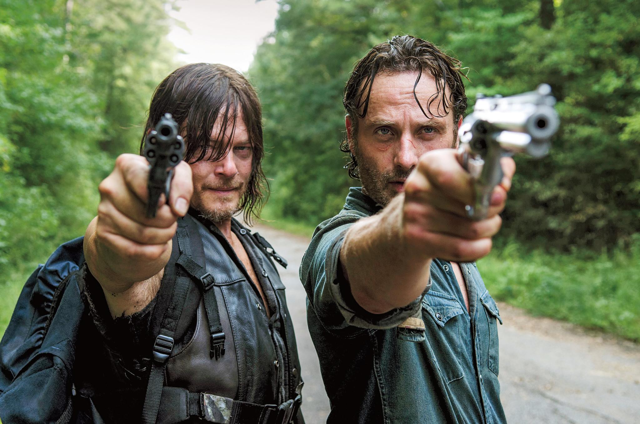 2048x1356 Andrew Lincoln: 'The Walking Dead' Is 'More Real Than Most of My Life'
