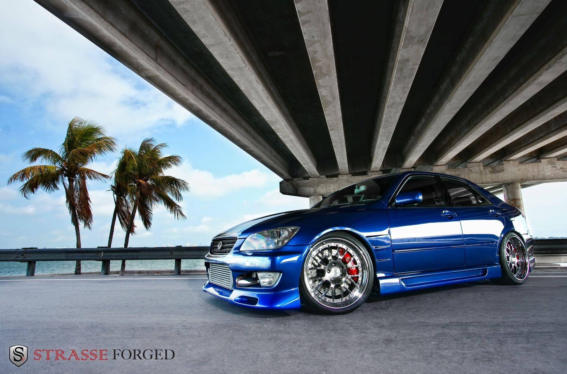 1921x1268 Lexus IS300