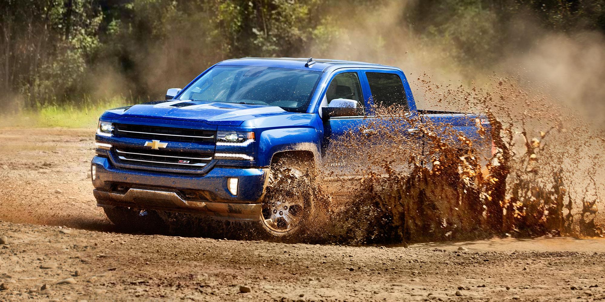 2000x1000 Silverado Blue Wallpaper
