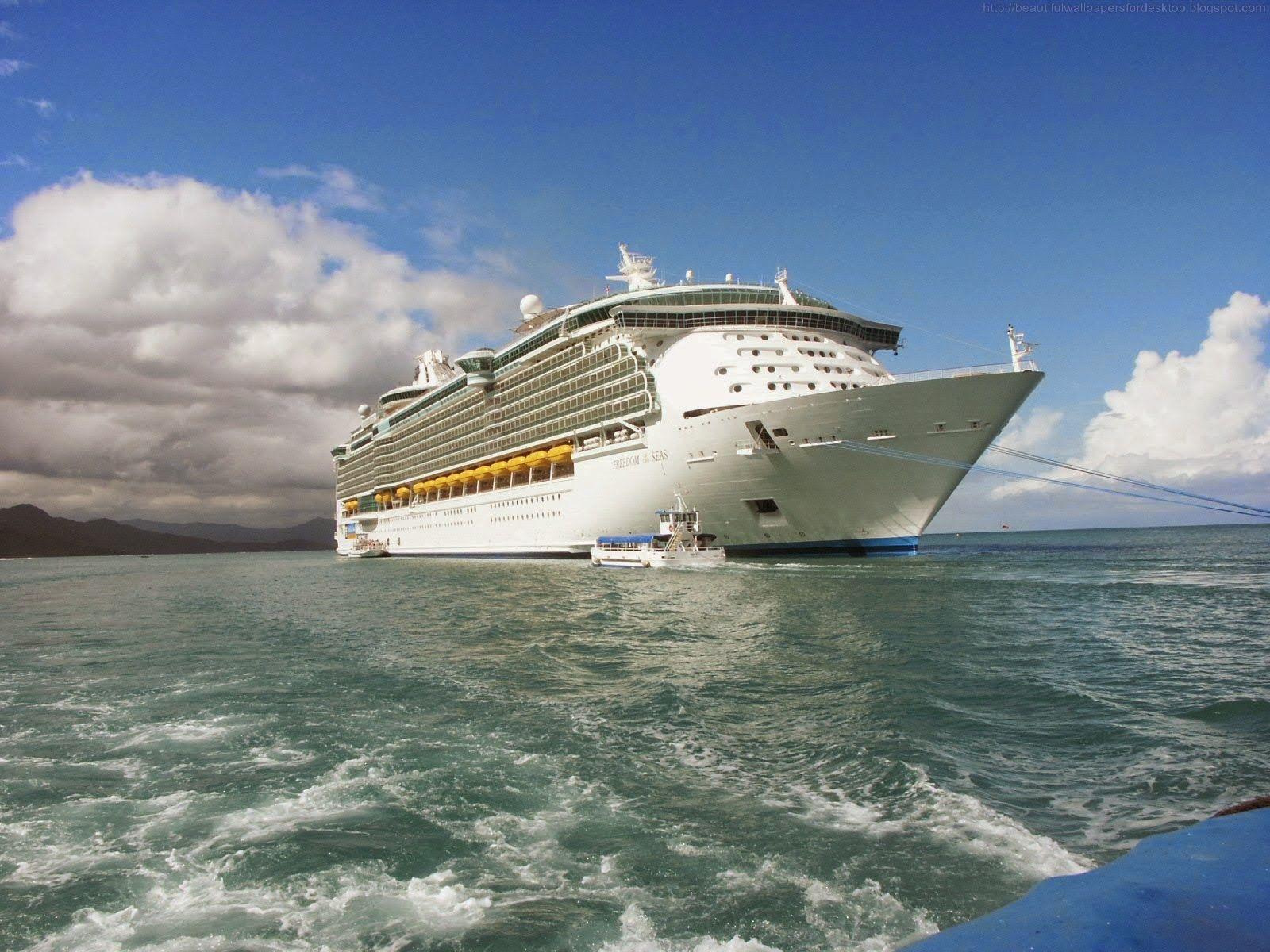 1600x1200 Cruise Ship Wallpaper by April Boot, WallpaperStorage