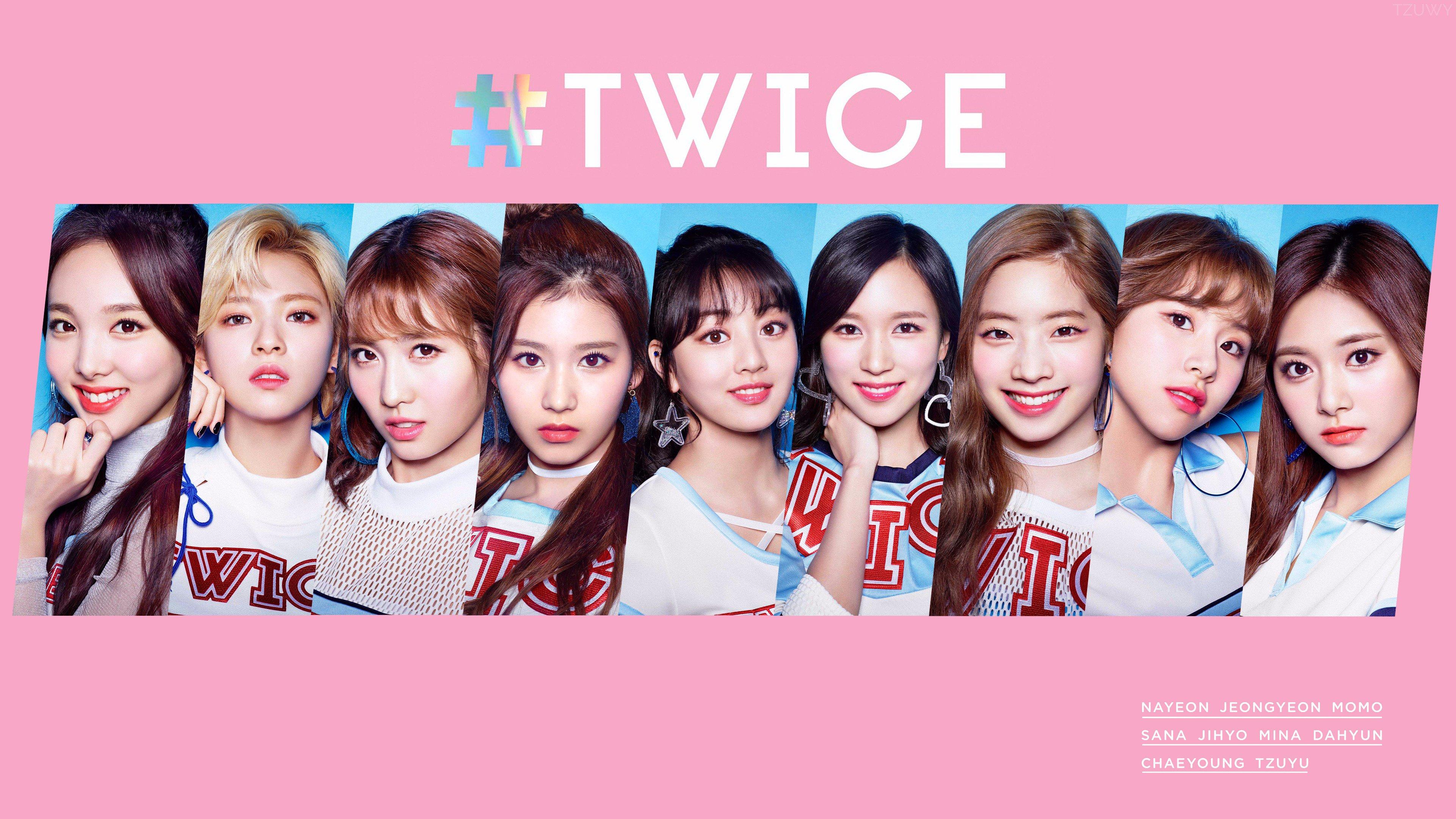 Группа twice дебют