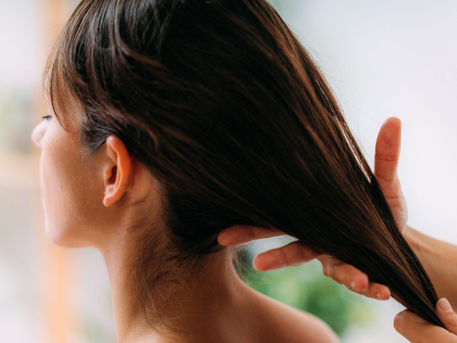1600x1200 Ayurvedic Tips Recommended by Experts to Keep Your Hair Healthy