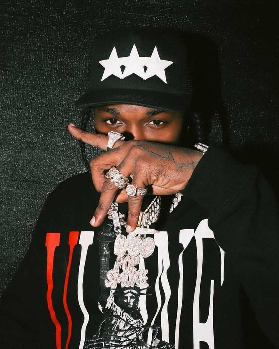 900x1125 Rapper Wallpaper