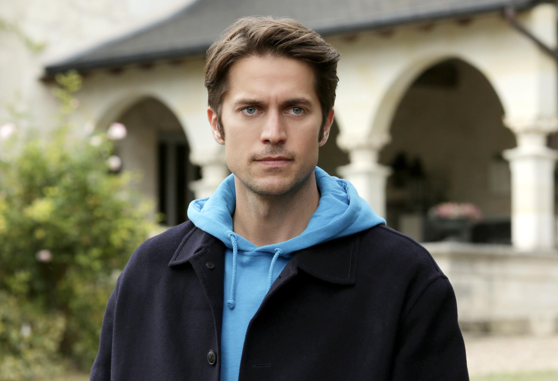 1880x1284 Emily in Paris' Lucas Bravo Reveals Whether He's Had a Threesome