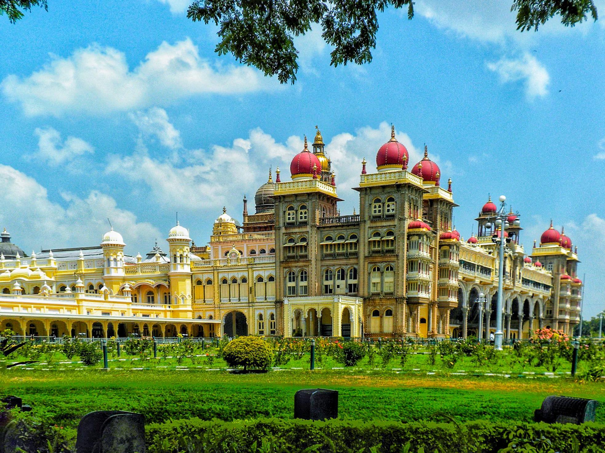 1967x1475 Mysore Palace