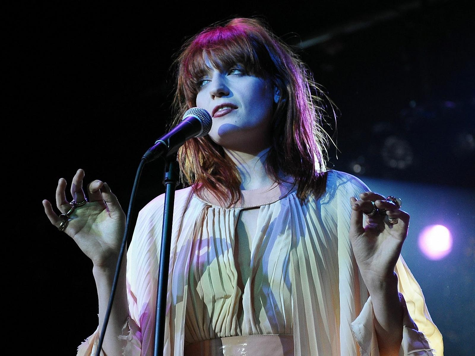 Florence Welch Wallpapers - Top Free Florence Welch Backgrounds ...