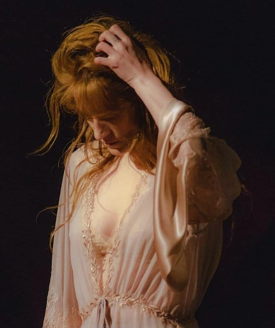 904x1077 Florence Welch. Florence welch, Florence, Florence the machines