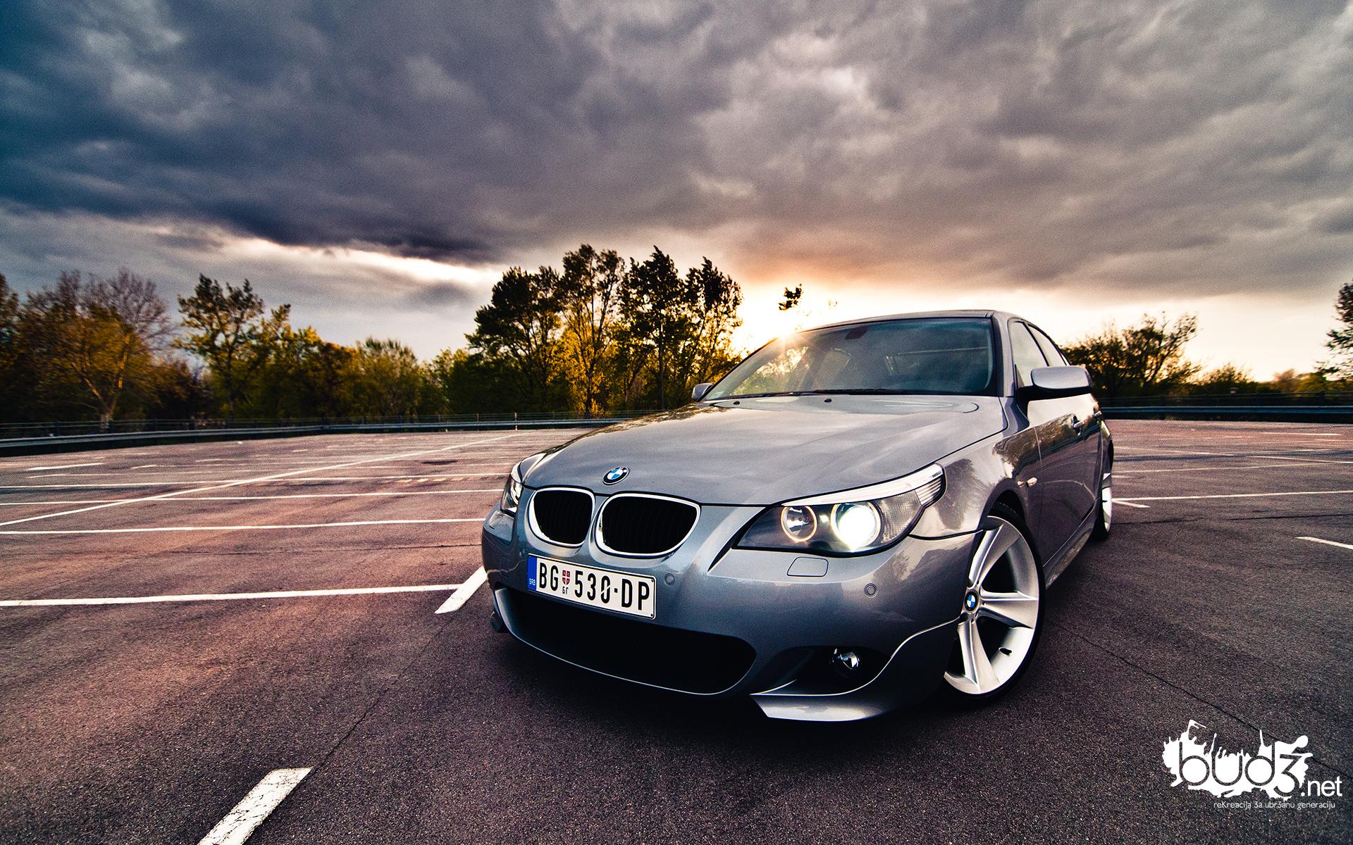 1920x1200 BMW 530 Wallpaper