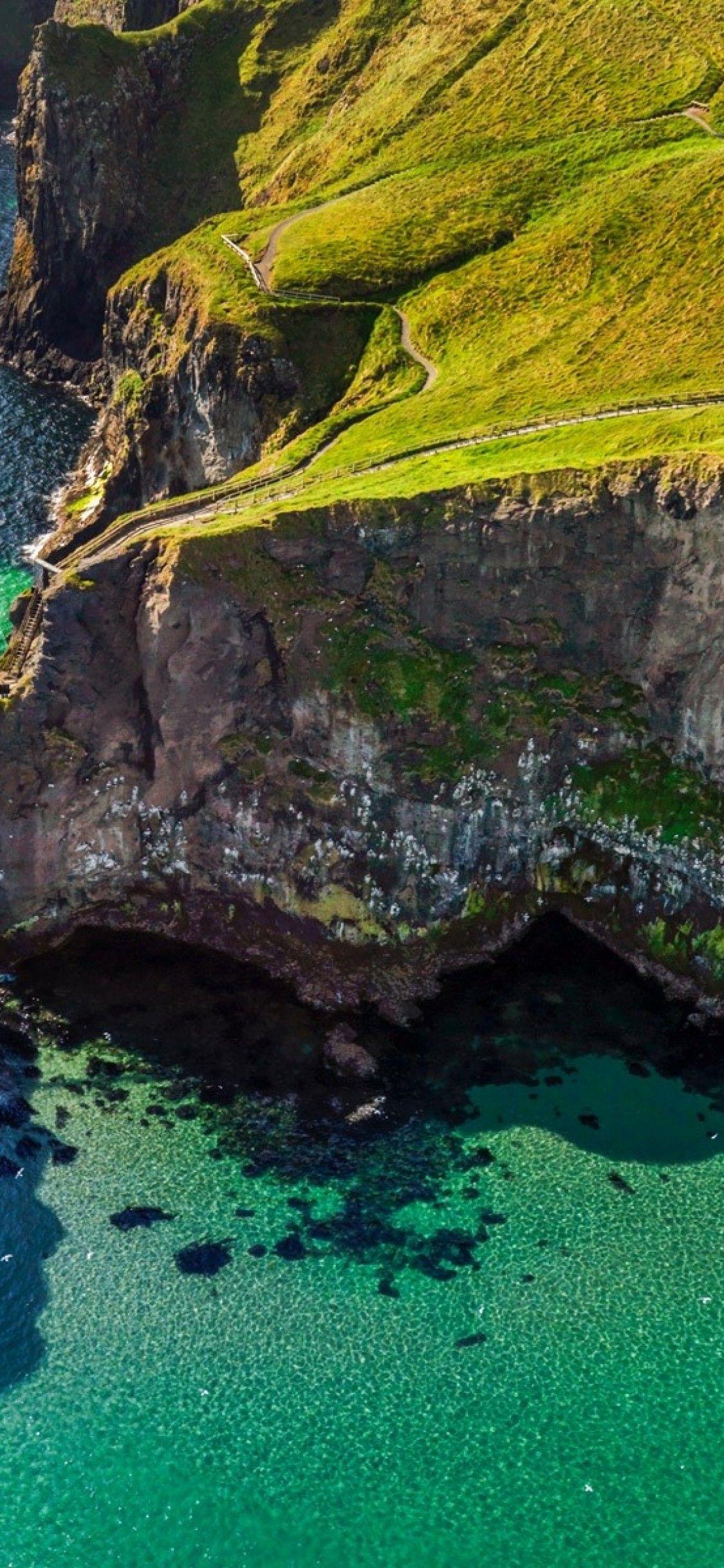 1125x2436 iPhone Ireland Summer Wallpaper
